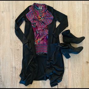 Bisou Bisou Sleeveless Patterned Blouse Medium